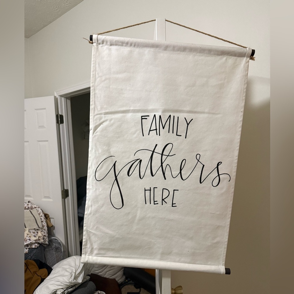 Family Gathers Here Wall Hanging